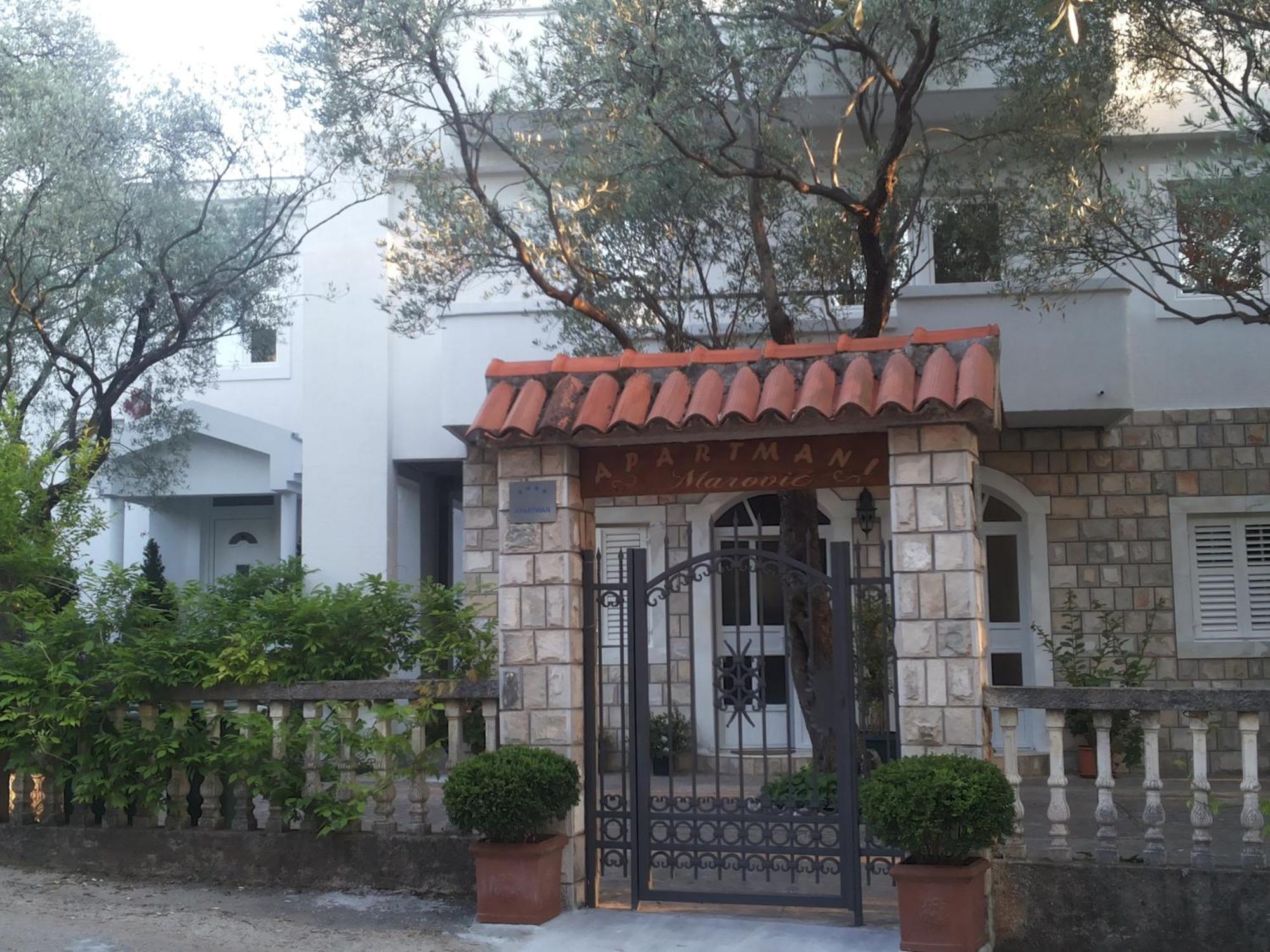 Apartments Marovic Luštica Exterior foto